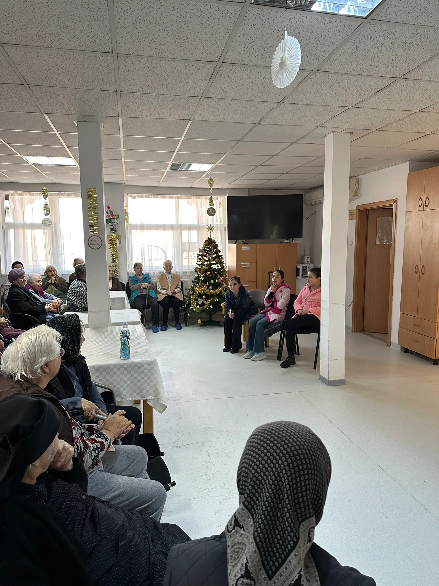 Dialoguri între generații, la Săliște
